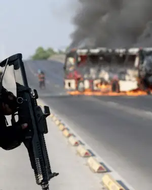 Estallido de violencia en México, tras el asesinato de un capo narco