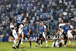 Atlético Tucumán cambió la actitud, controló las emociones y se quedó con la victoria ante Gimnasia de La Plata