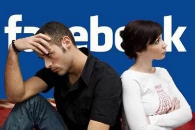 Las 10 razones por las que Facebook genera problemas en las parejas