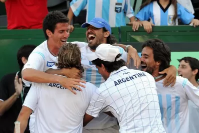 Copa Davis: Argentina se quedó con el dobles en un durísimo partido