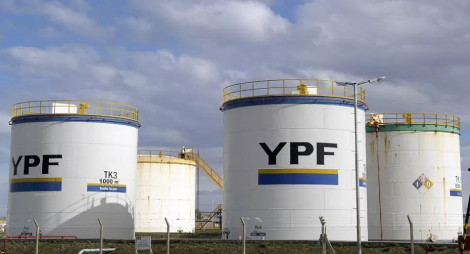 ORIGEN DEL PROBLEMA. El Gobierno argentino cuestiona el nivel de inversiones que ejecutó Repsol-YPF en los últimos años. AFP