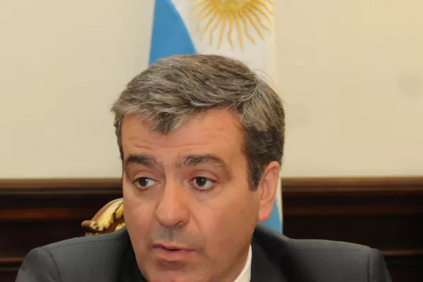Cano planteó la responsabilidad del Estado en la situación de YPF