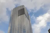 YPF cae en los mercados y Moody's le baja la calificación