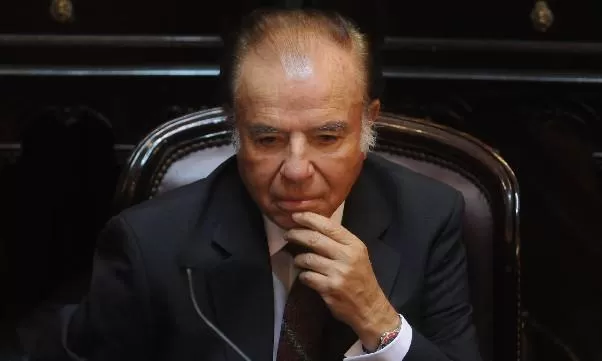 MENEM LO HIZO. El ex presidente privatizó la petrolera estatal en su primera gestión. FOTO TOMADA DE ELINFORMADOR.COM 