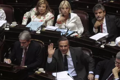 El proyecto de YPF consiguió media sanción tras más 15 horas de debate