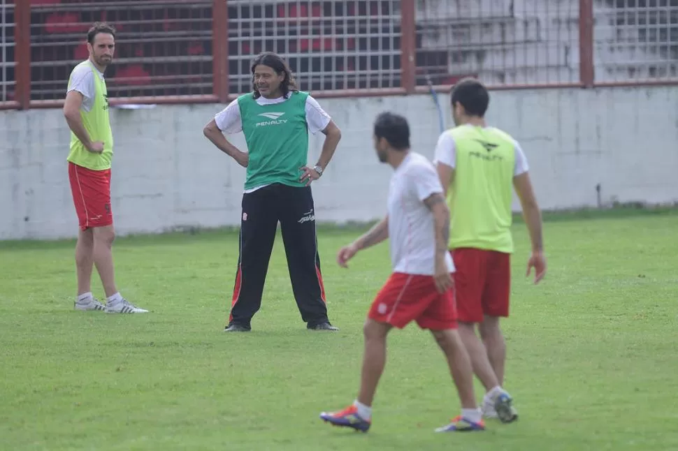 CONFIANZA CIEGA. Miguel Amaya confía que San Martín tiene los argumentos para aspirar al ascenso. LA GACETA / FOTO DE ANALíA JARAMILLO