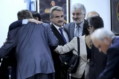 Rossi afirma que Diputados emitirá hoy dictamen sobre la expropiación de YPF