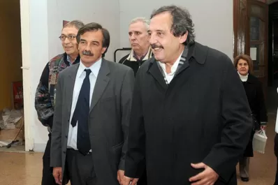 Intentan evitar la fractura del bloque de la UCR por las diferencias sobre YPF