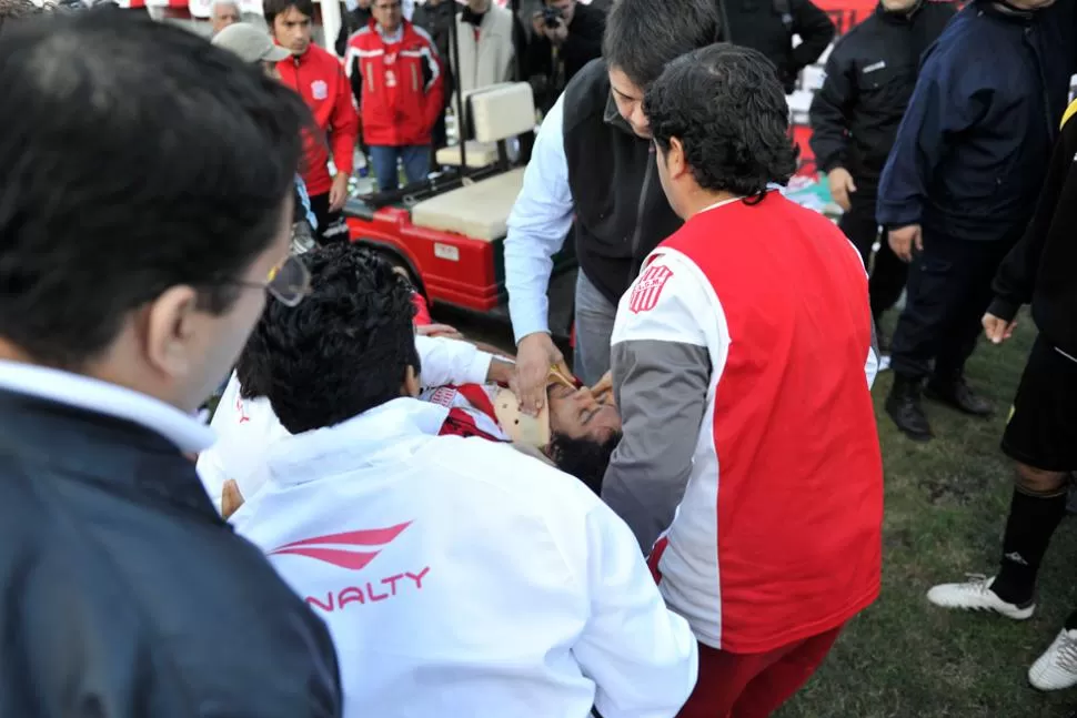 MOMENTOS TENSOS. Beraldi había sido llevado de urgencia al hospital Padilla; fue dado de alta casi 24 horas después. ARCHIVO LA GACETA / FOTO DE JORGE OLMOS SGROSSO