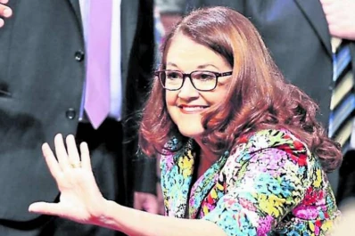 Alicia Castro negó haberle hecho una especie de piquete al canciller británico