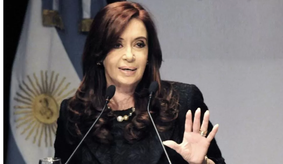 ANUNCIO. La presidenta promulgó la ley antes de hablar por cadena nacional. TELAM