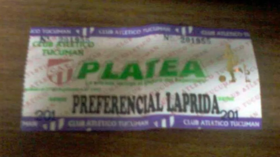 CURIOSIDAD. El escudo de Atlético aparece con los colores de San Martín en las entradas. FOTO TOMADA DE FACEBOOK/FEDE.BALLESTEROS.1