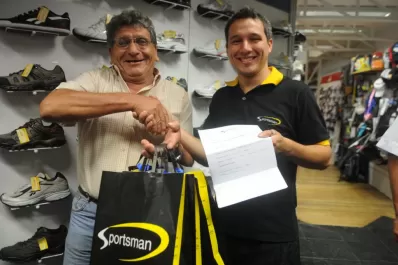 Compró zapatillas en Sportsman