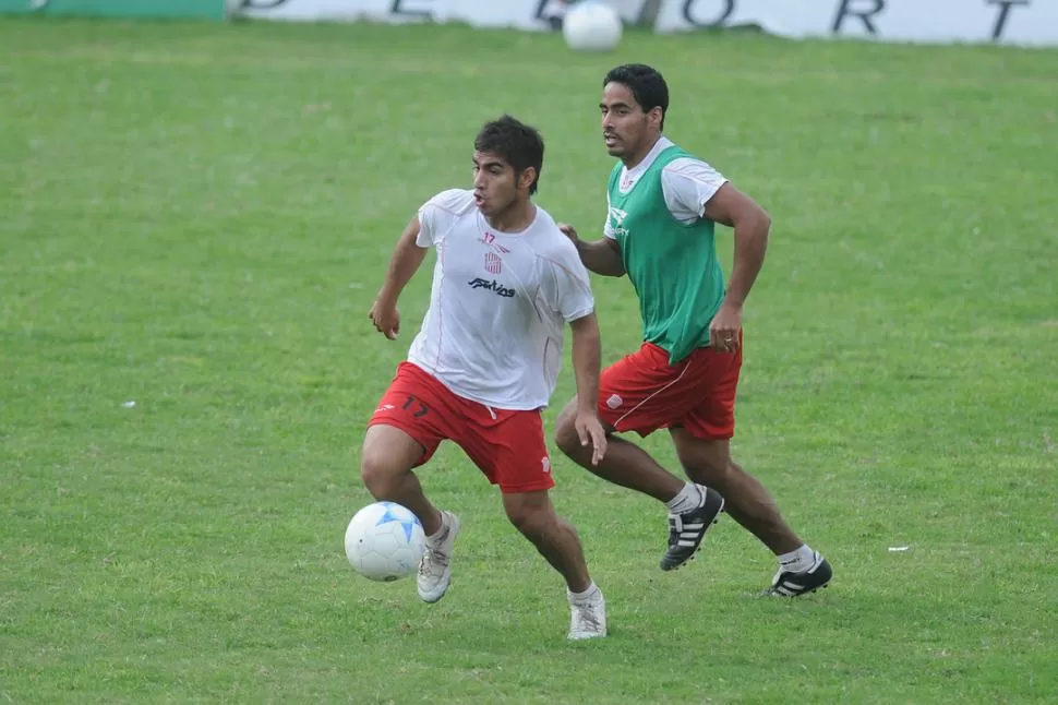 RINDIÓ. Rodrigo Nieva mostró un buen nivel frente a Defensores Belgrano. LA GACETA / FOTO DE ANALíA JARAMILLO