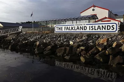 Londres busca contrarrestar el discurso de Cristina en la ONU con una delegación de jóvenes malvinenses