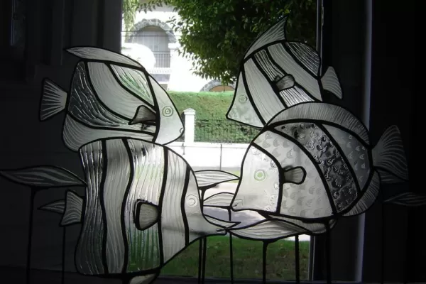 Vidrios que dejan  de ser invisibles y toman vida propia