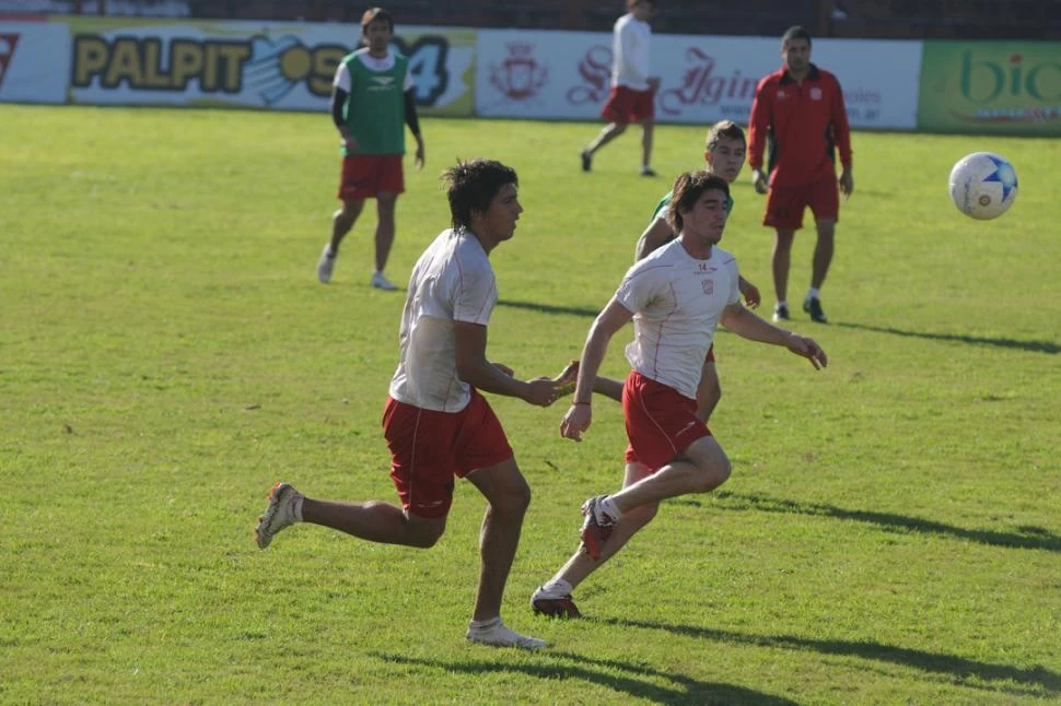 OBJETIVO. Me hablaron de Gimnasia de Jujuy, pero la prioridad la tiene San Martín, comentó Bruno Lescano. LA GACETA / FOTO DE ANALíA JARAMILLO