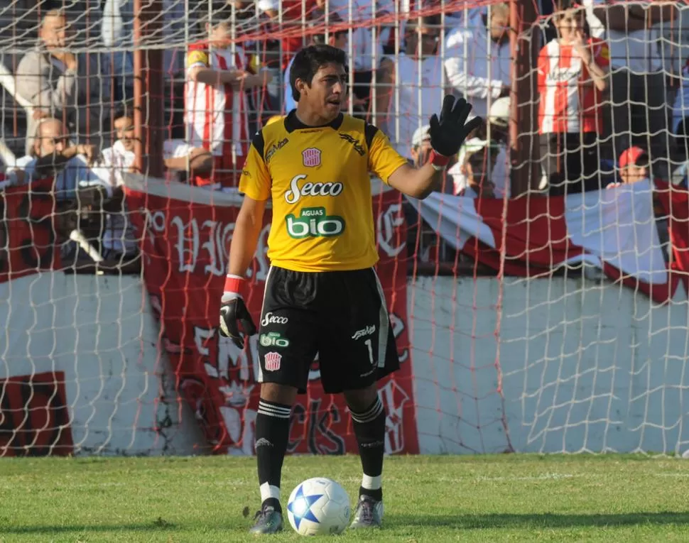 REVANCHA. Pave se ilusiona con lograr el ascenso con los albirrojos. LA GACETA / FOTO DE ENRIQUE GALINDEZ