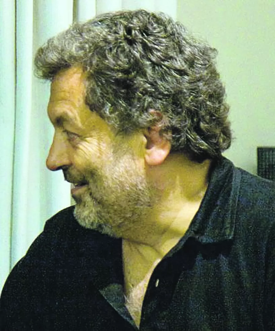 * Este poema forma parte de  