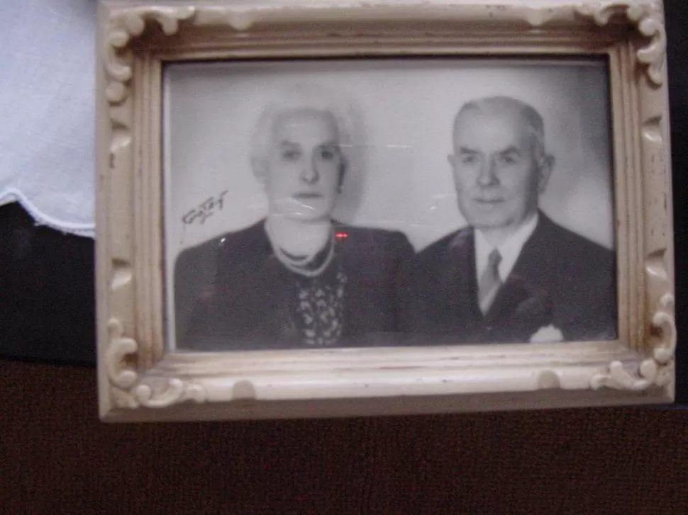 ETCHEVERRY. Ayudó a García Hamilton. 