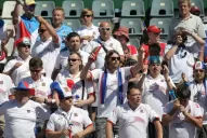 Los checos se hicieron presentes con una enorme bandera y bocinas