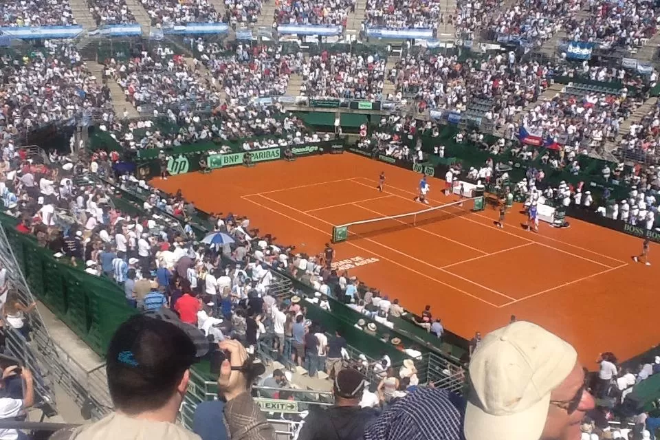 A PLENO. El estadio Mary Terán de Weiss vibra con cada golpe de Delpo. LA GACETA / FEDERICO VAN MAMEREN