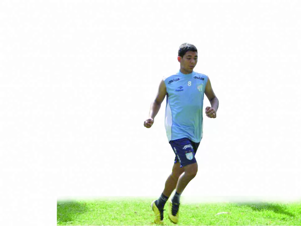CORREDOR. Palacios gana por su velocidad. LA GACETA / FOTO DE NICOLÁS IRIARTE