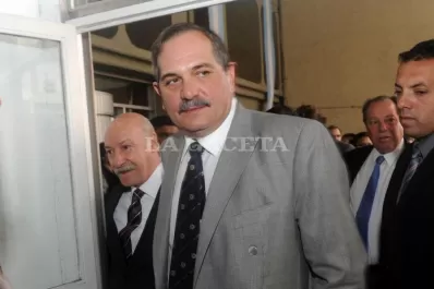 Alperovich optó por la cautela, en la polémica con la Bancaria