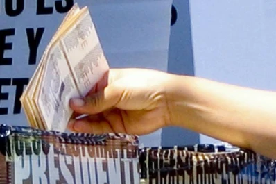 Avanza en el Senado el proyecto para habilitar el voto joven