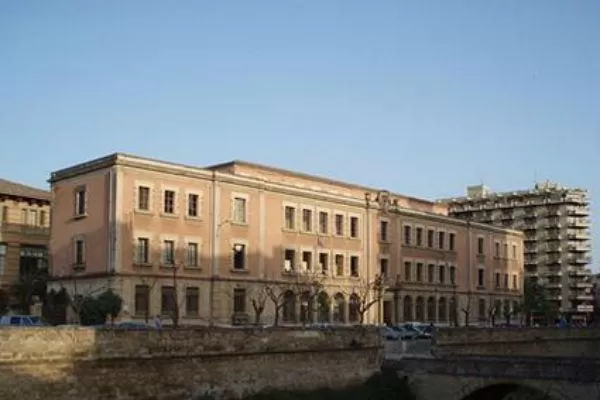 EN PELIGRO. La Universitat de les Illes Baleares iba a ser blanco de un ataque. FOTO TOMADA DE UNIVERSIDADES.NET