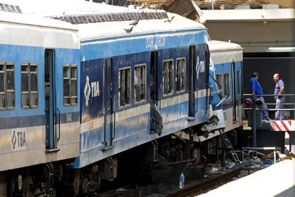 ACCIDENTE FATAL. En la tragedia ferroviaria de Once murieron 51 personas. NA