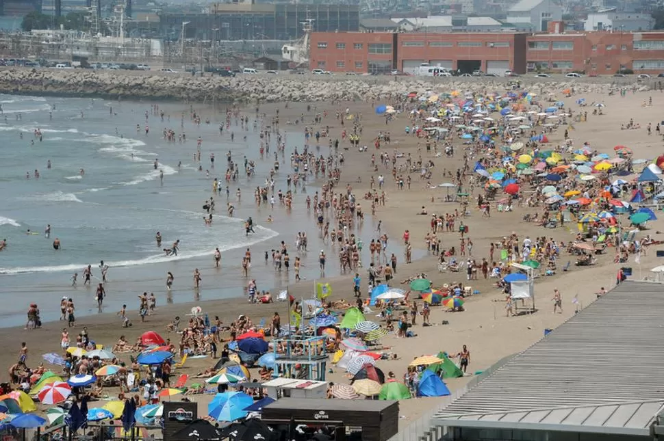 EL JOVEN JORGE LUIS. Borges (1899-1986) publicó  LACONQUI.COM