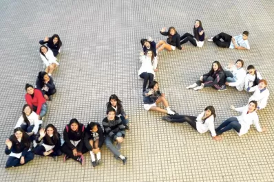 Con ustedes... Nosotros lo hicimos