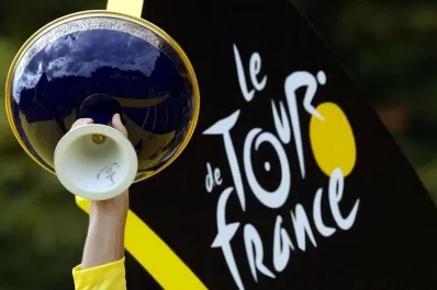 ¿Sin títulos y sin dinero?