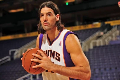 Scola gana terreno en los Suns