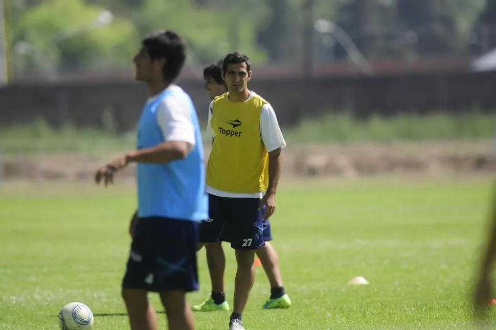 EL TERCERO EN SU CARRERA. Ballini no está acostumbrado a marcar goles. Contra Huracán sumó otro a su cuenta personal después de mucho tiempo. El plantel volvió ayer y se entrenó en el complejo. 