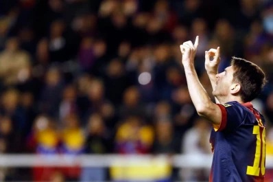 Messi quebró la barrera de los 300 goles en Barcelona