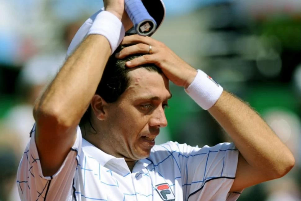 ELIMINADO. Carlos Berlocq se despidió del Master 1000 de Paris. No logró pasar la segunda ronda. TELAM