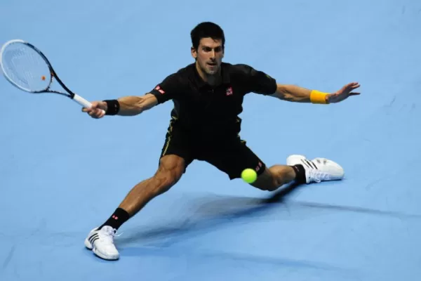 Djokovic arrancó con éxito en Londres