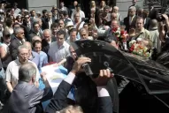 Una multitud despidió los restos de Leonardo Favio