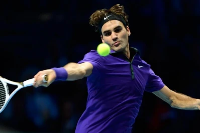 Federer comenzó con un récord en Londres