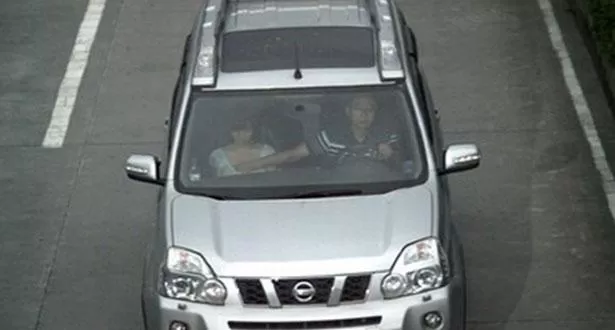 SORPRESA. La foto que llegó a casa de Den Jialin y desató la polémica. FOTO TOMADA DE INFORME21.COM