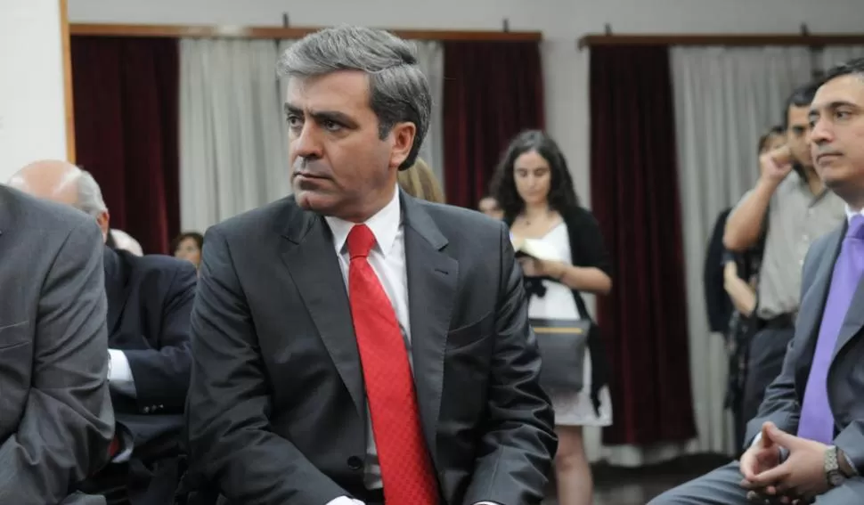 PIDE EXPLICACIONES. Cano quiere que Alperovich justifique sus numerosos viajes. LA GACETA/ ARCHIVO