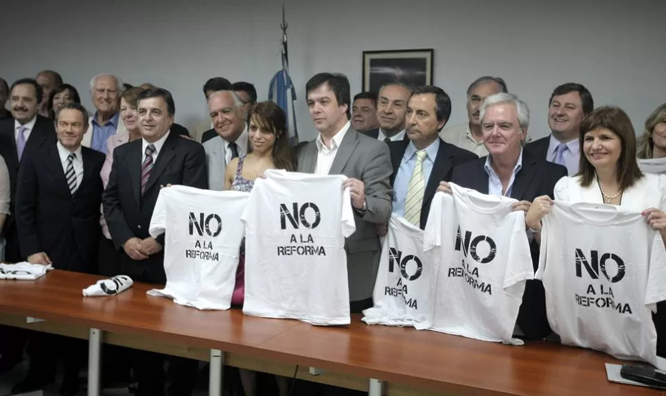 NO A LA REFORMA. Ese es el slogan con el que Diputados impulsó la iniciativa. DYN.