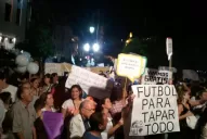 Las fotos del cacerolazo del 8N en Tucumán, según las redes sociales