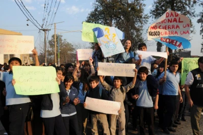 Reunión con los padres por la crisis en la Escuela de Vialidad