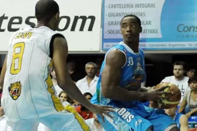 Regatas Corrientes es semifinalista del Súper 8