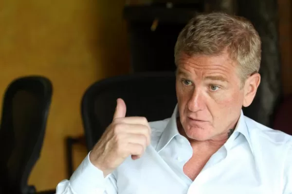 8N: en contra del modelo y en favor de la apertura