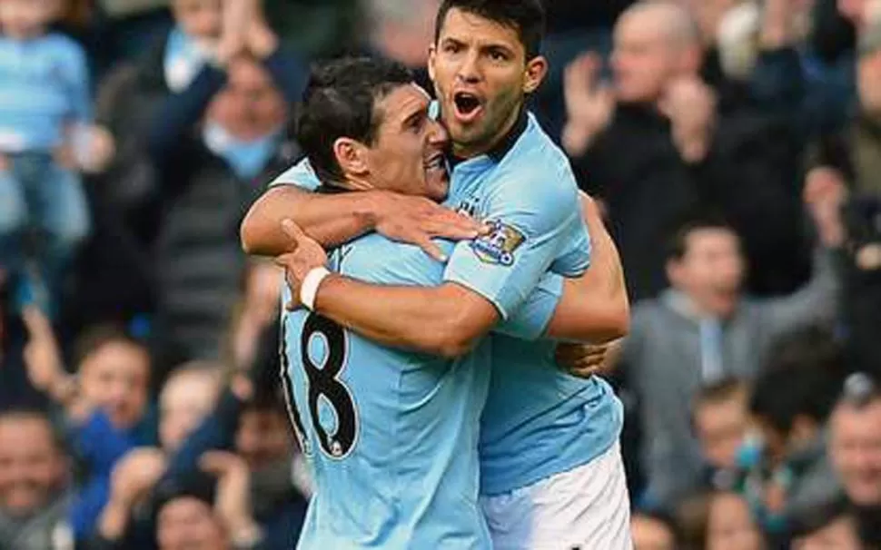 ABRIO LA PUERTA. Agüero marcó el camino de la victoria para Manchester City. IMAGEN DE VIDEO / YOUTUBE.COM