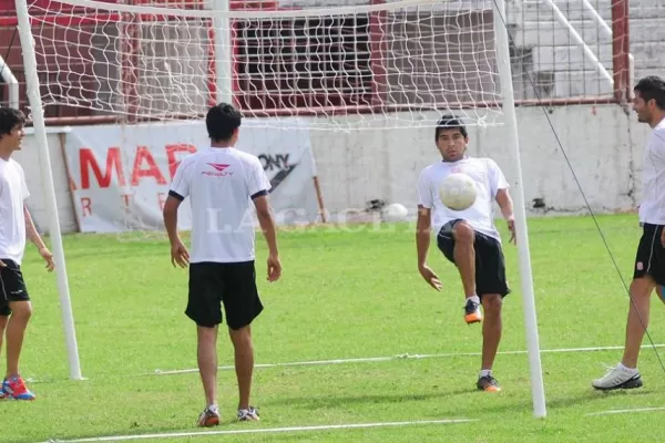 Una práctica santa con ausentes y lesionados